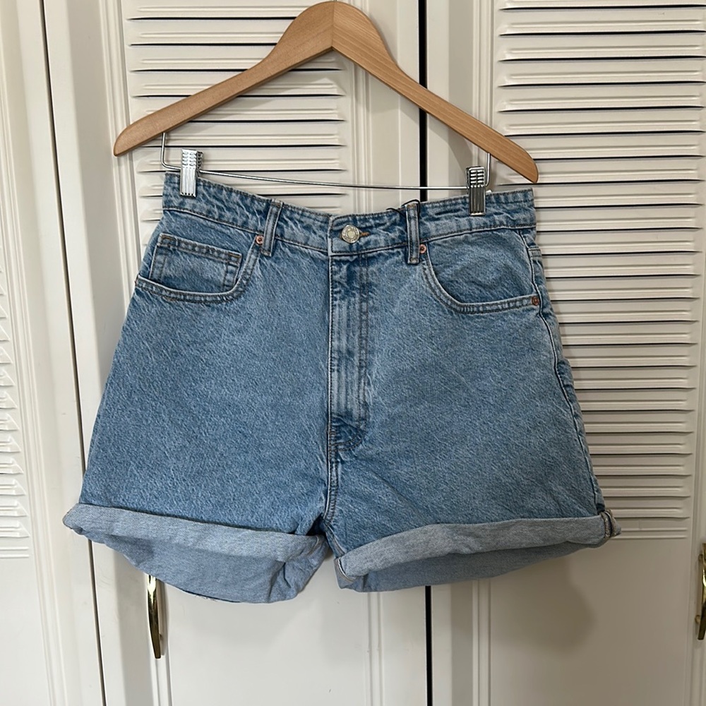Zara High Rise Bermuda Mom Shorts